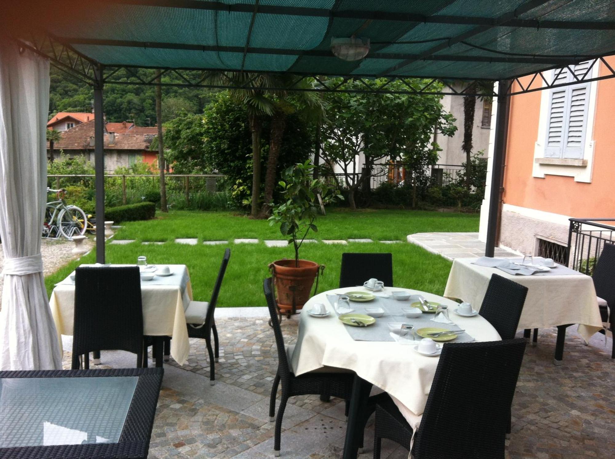 B&B Villa Dei Pini Cannobio Exteriör bild