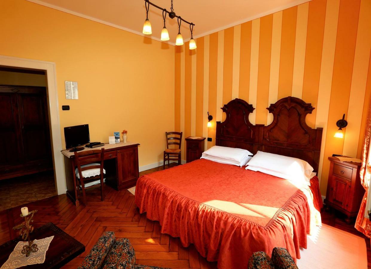 B&B Villa Dei Pini Cannobio Exteriör bild