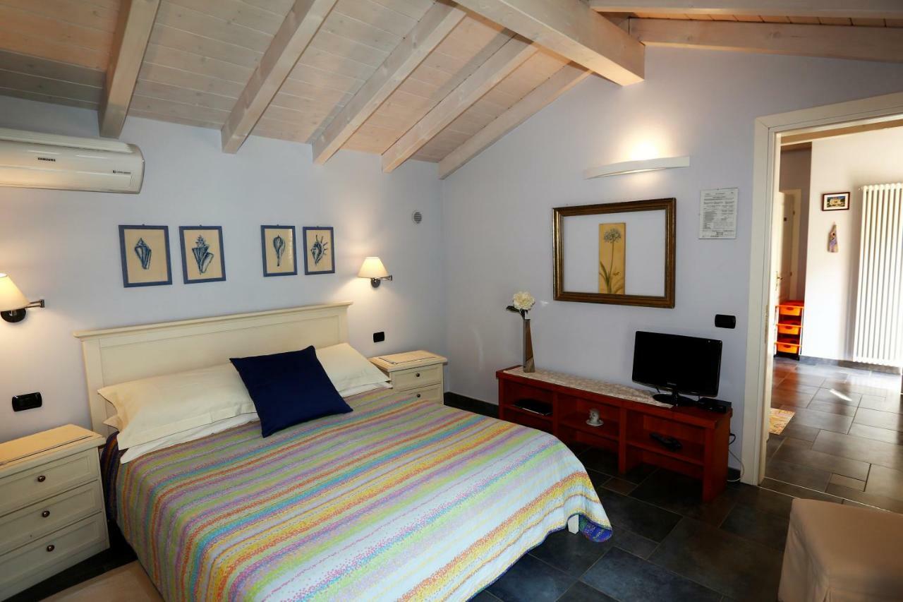 B&B Villa Dei Pini Cannobio Exteriör bild